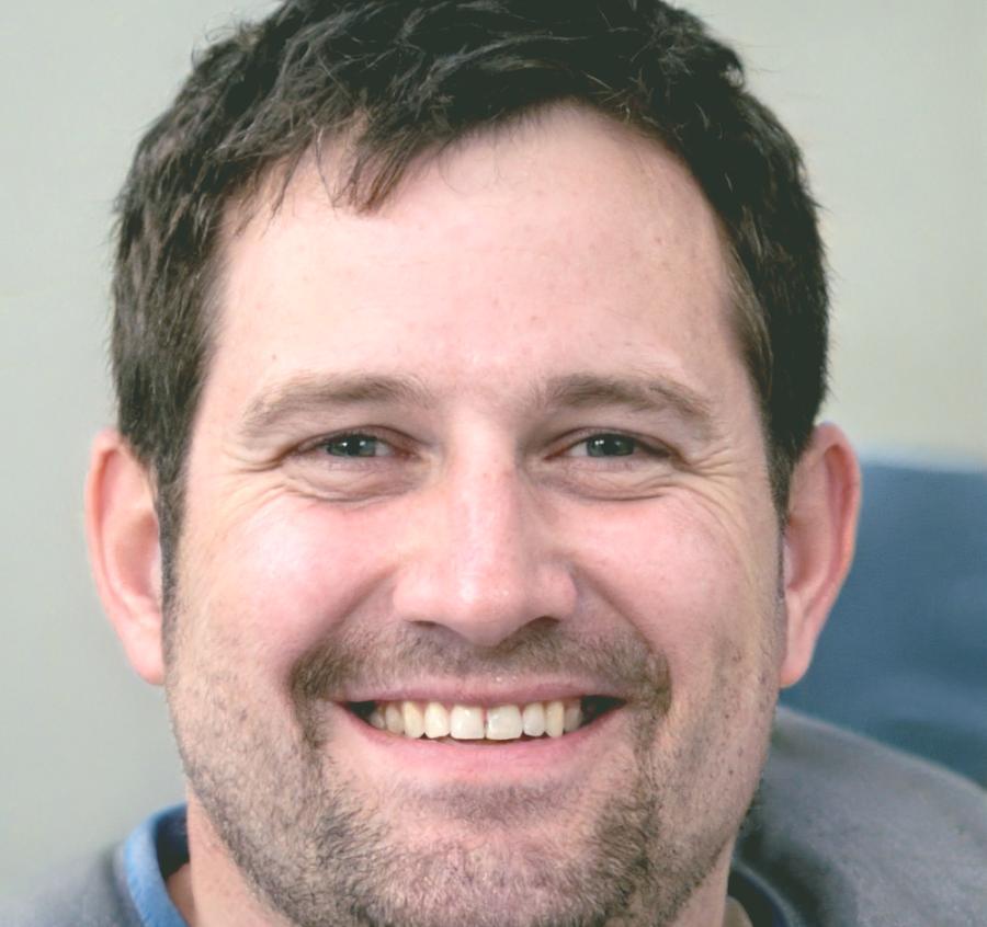 Dr. Marcus Weber, Chefanalyst bei Vylithquixora